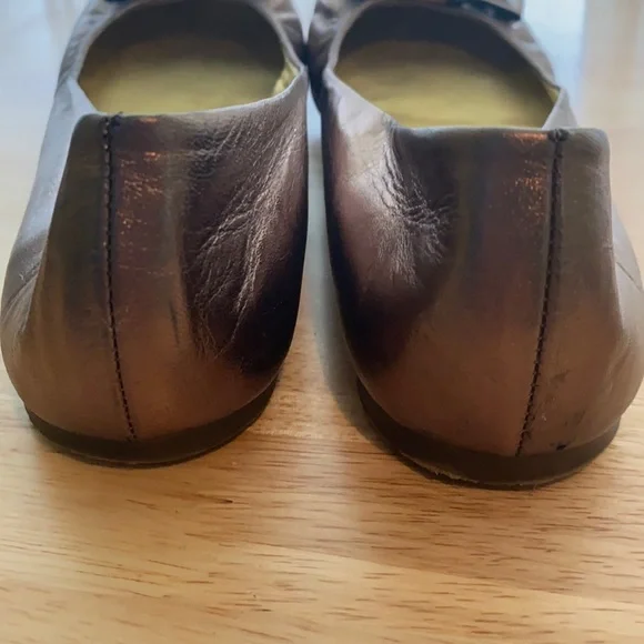 J Crew Metallic Leather Ballet Flats with Bow Accent - Picture 6 of 16